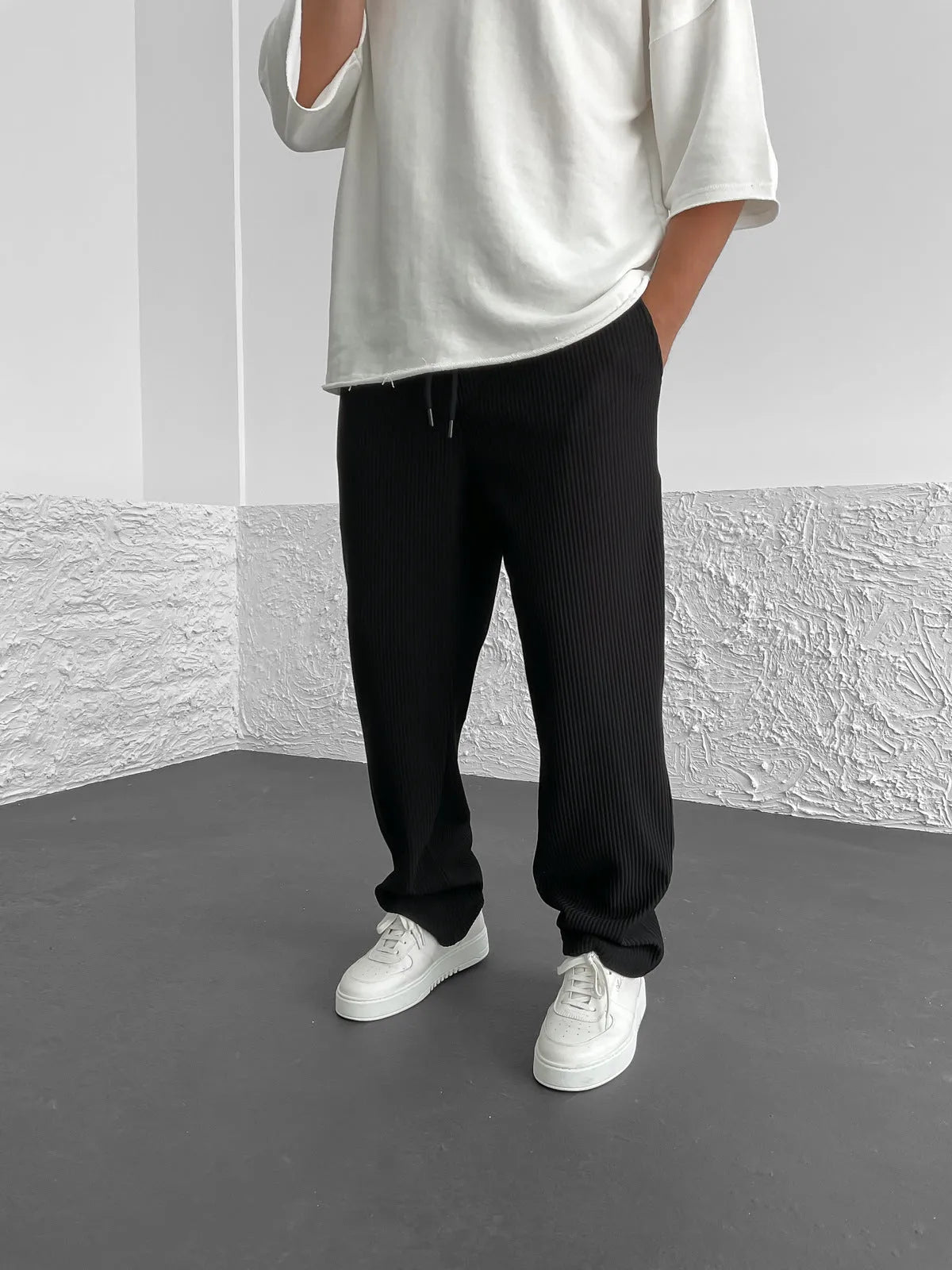 The Ribbed Trousers