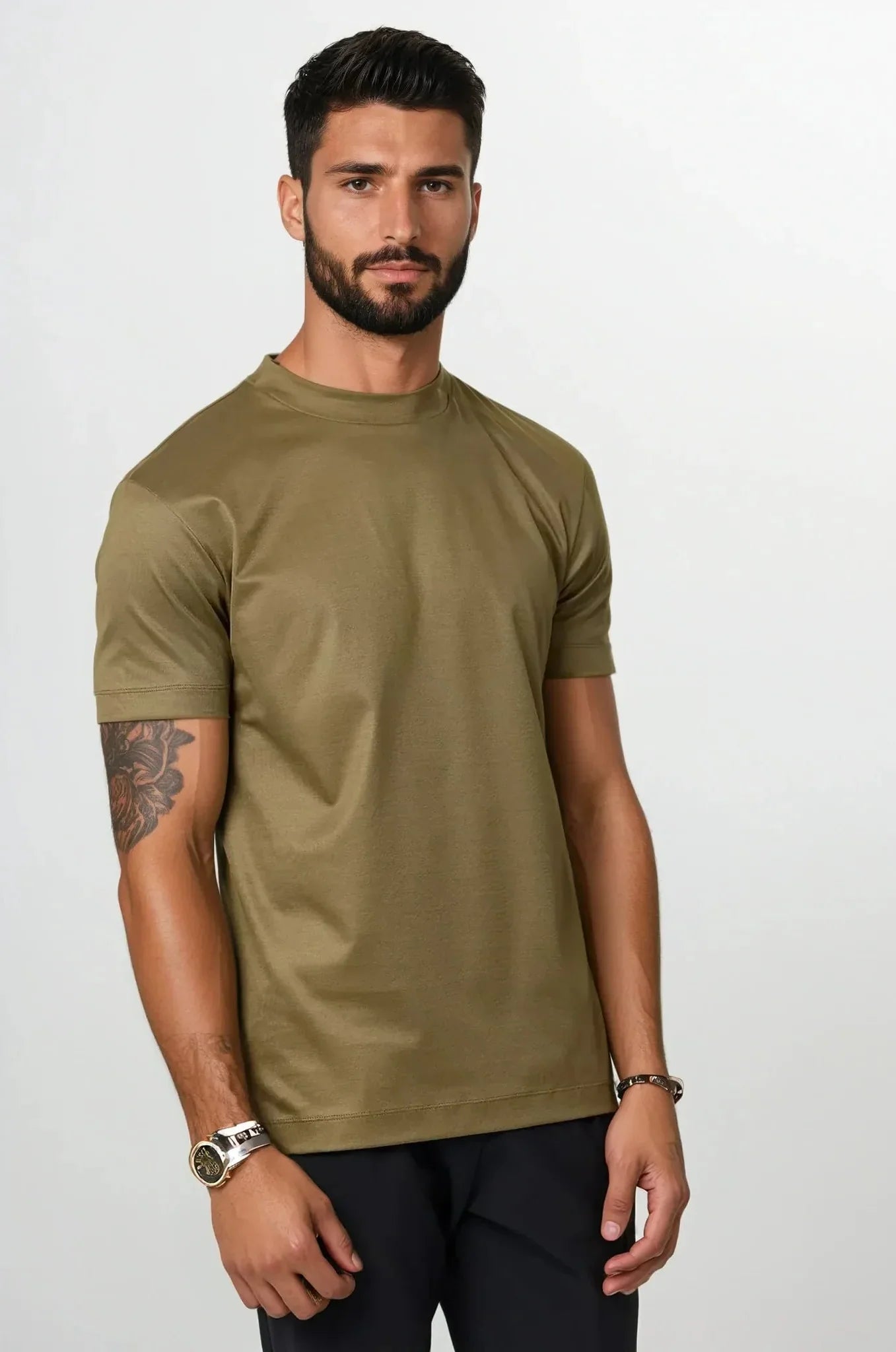 Camiseta Olive Dynasty