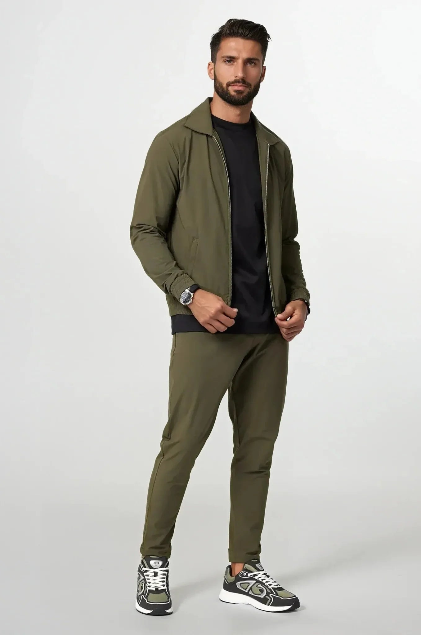 Traje tecnológico Olive Dynasty