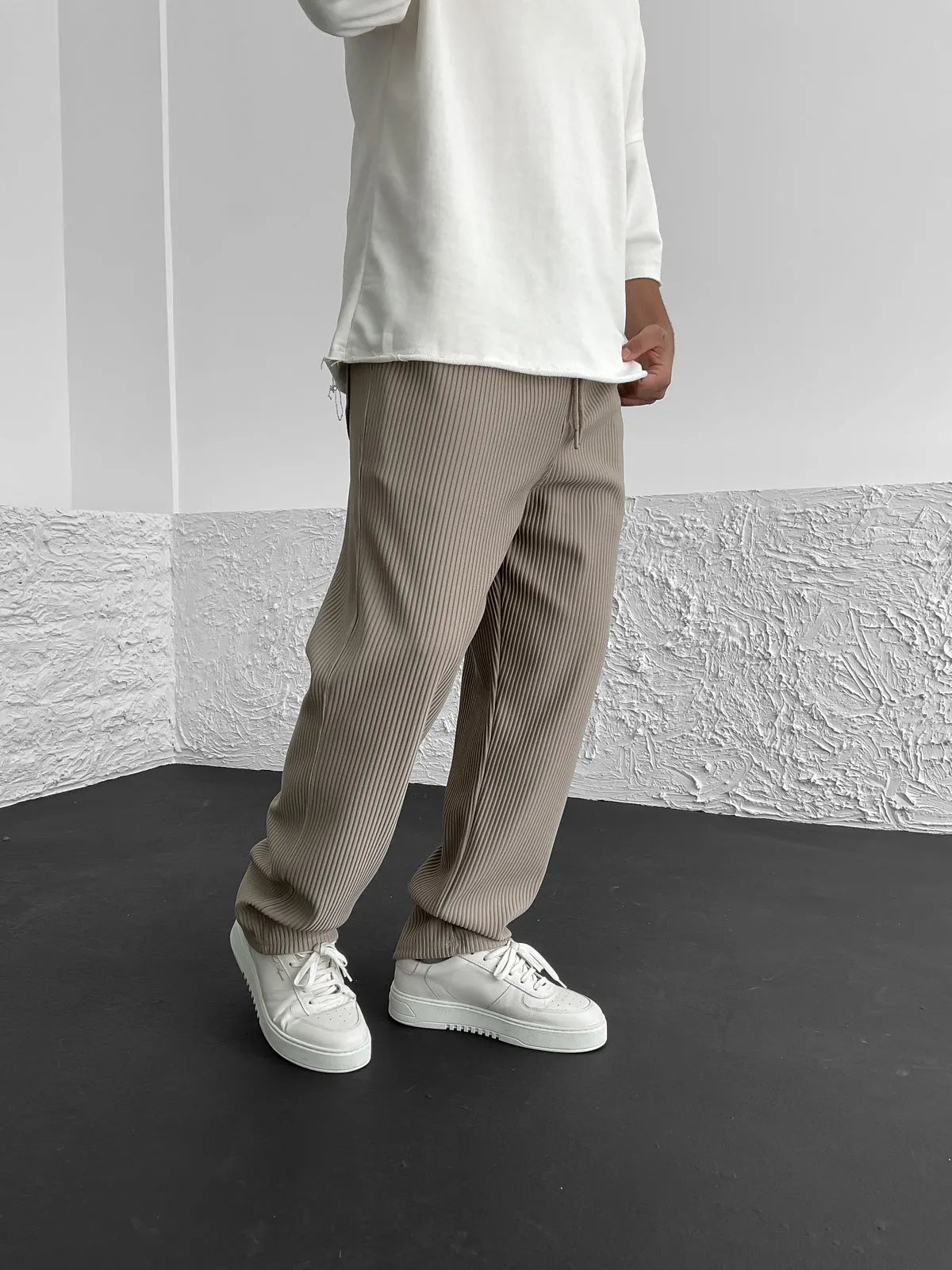 The Ribbed Trousers