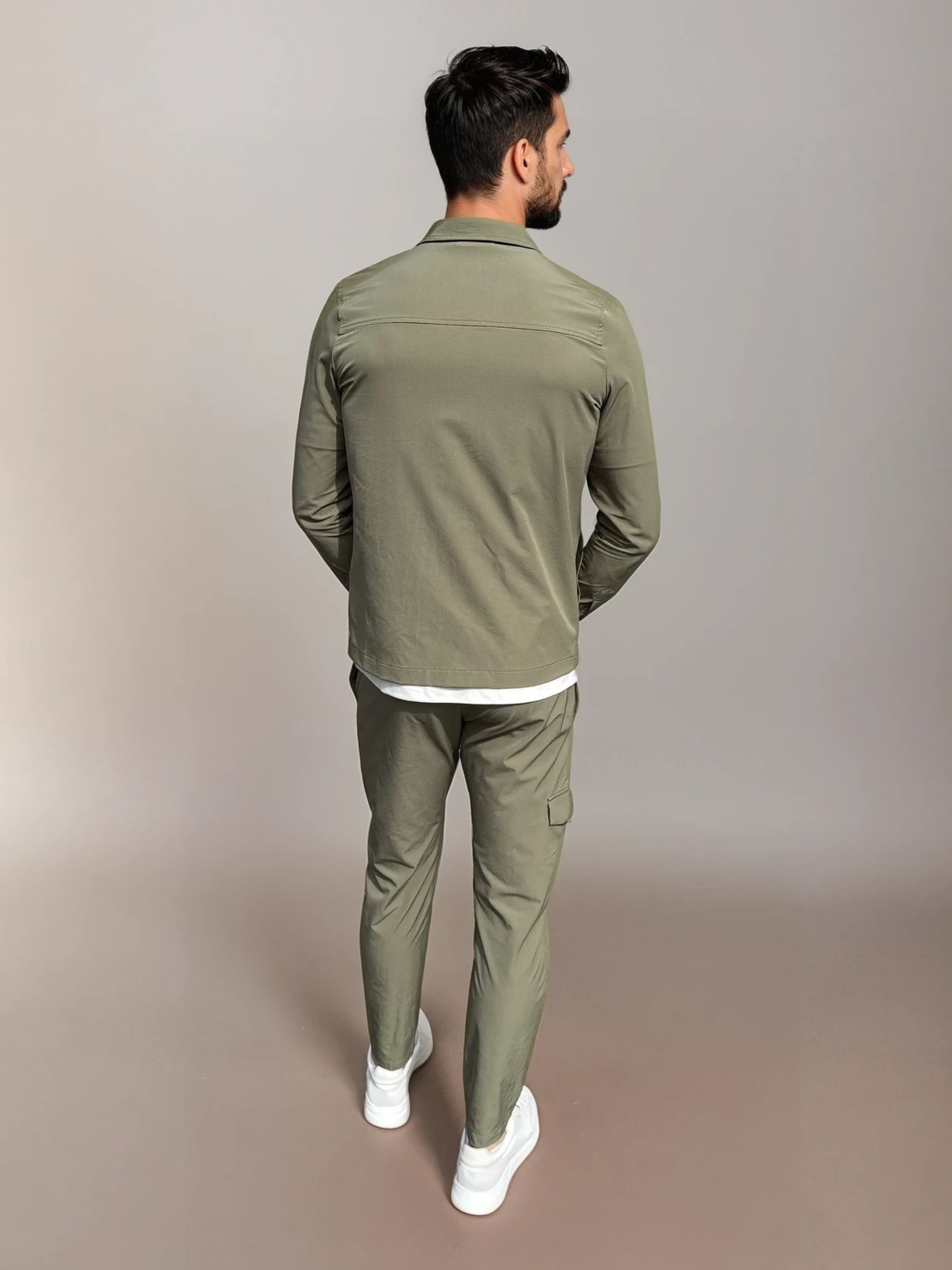 The Travel Cardigan - Navy