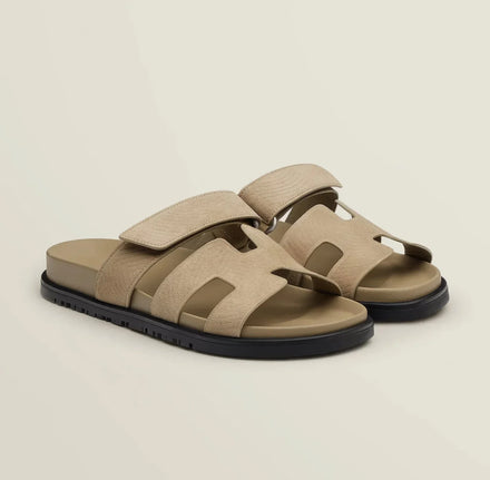 Maison Slides On
